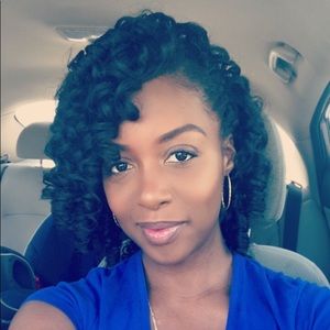 Meet your Posher, Isha